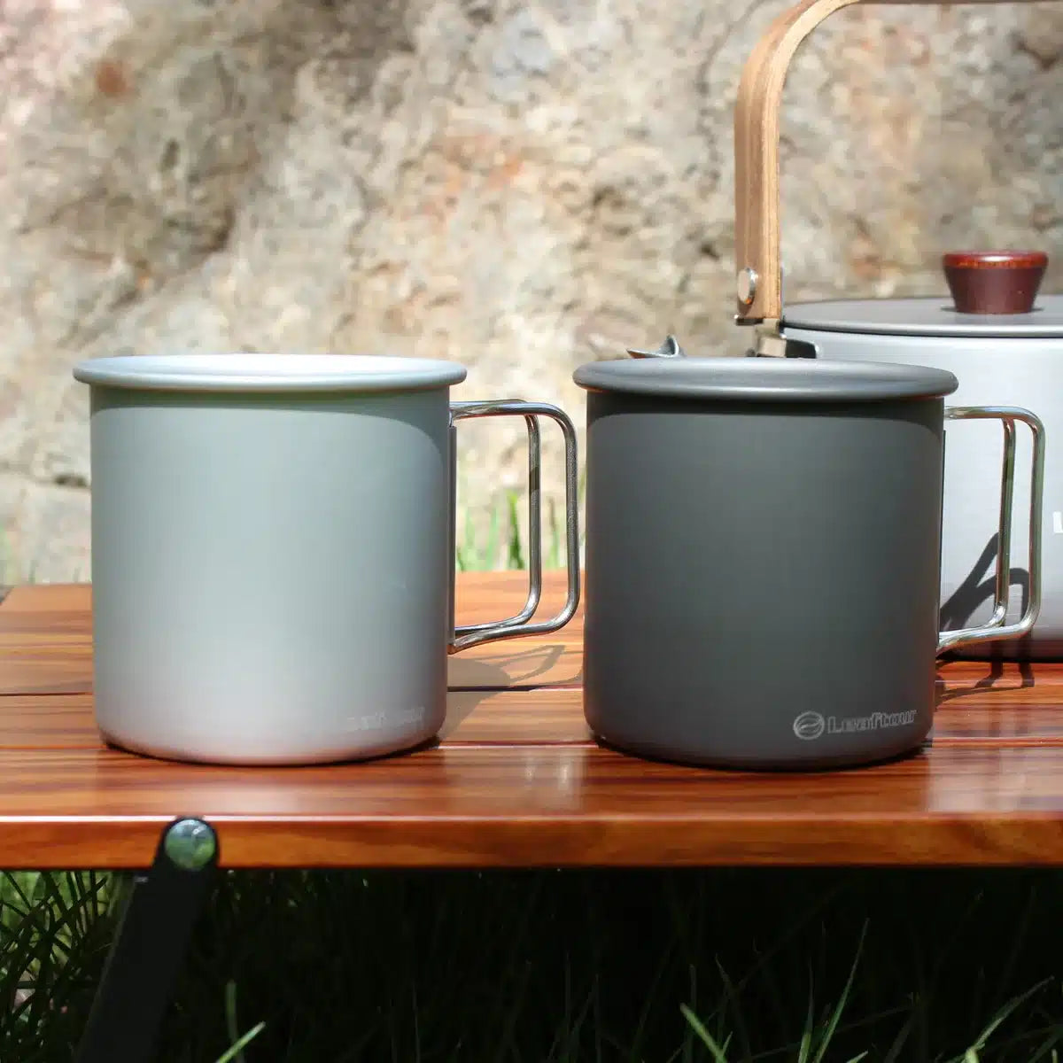 Mug en Aluminium Léger pour Café et Thé 300ML - vue 1