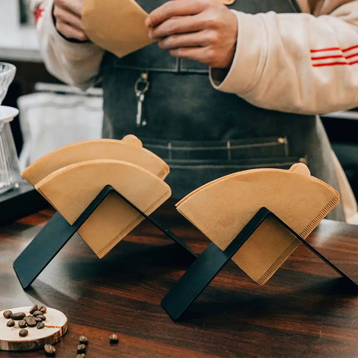 Support en Acier Inoxydable pour Filtres à Café V60 - Élégant et Durable - vue 3