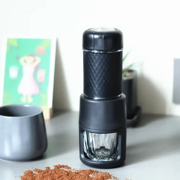 Cafetière Nomade en Acier Inoxydable pour Espresso 250ML - vue 1