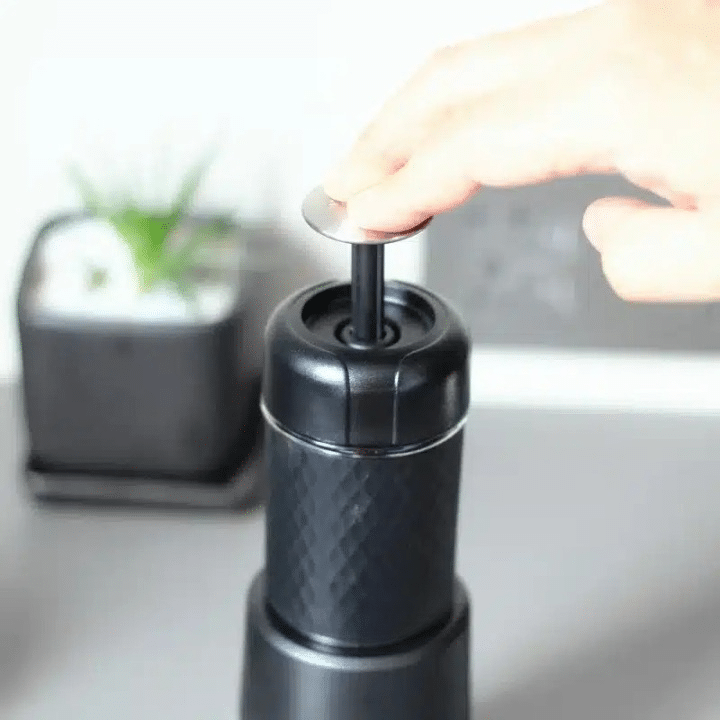 Cafetière Nomade en Acier Inoxydable pour Espresso 250ML - vue 6