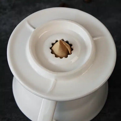 Dripper V60 en Céramique Design Épuré pour Café Parfait - vue 3